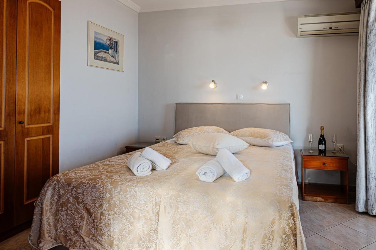 Bluewaves Aparthotel ลากานาส ภายนอก รูปภาพ