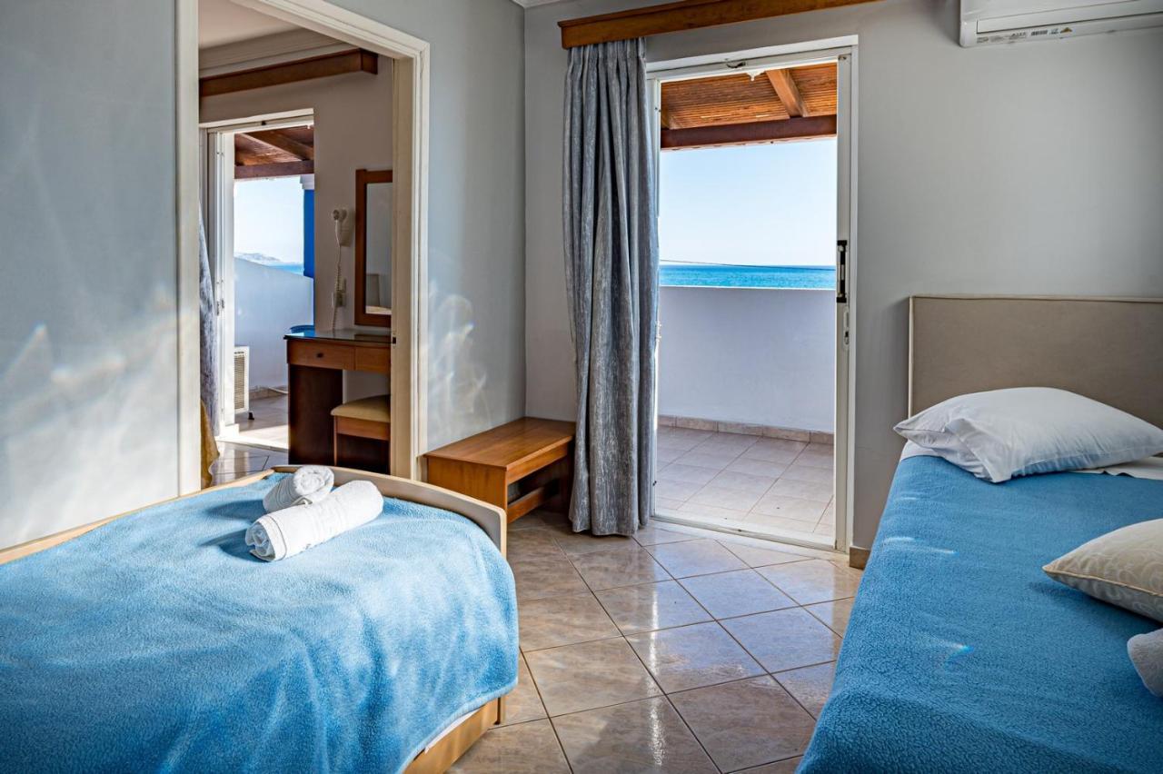 Bluewaves Aparthotel ลากานาส ภายนอก รูปภาพ