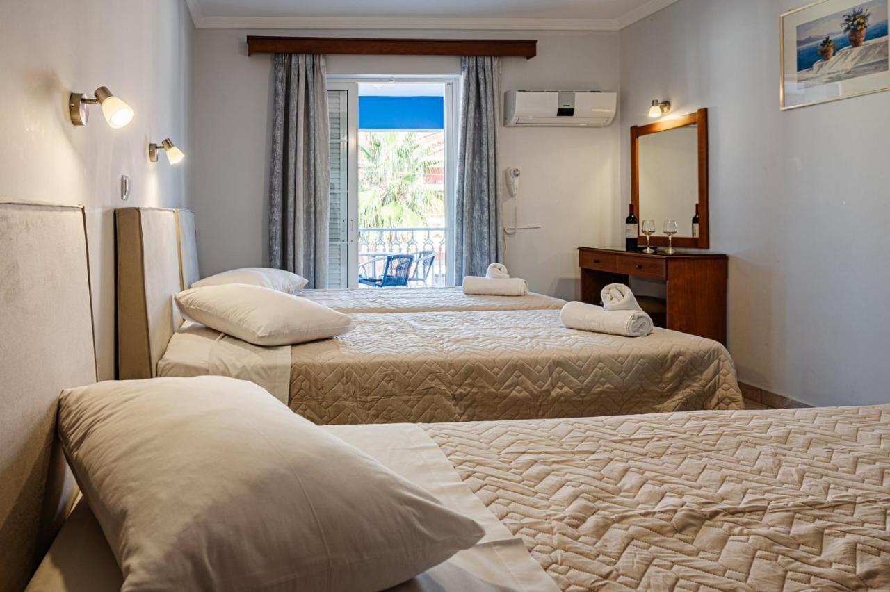 Bluewaves Aparthotel ลากานาส ภายนอก รูปภาพ