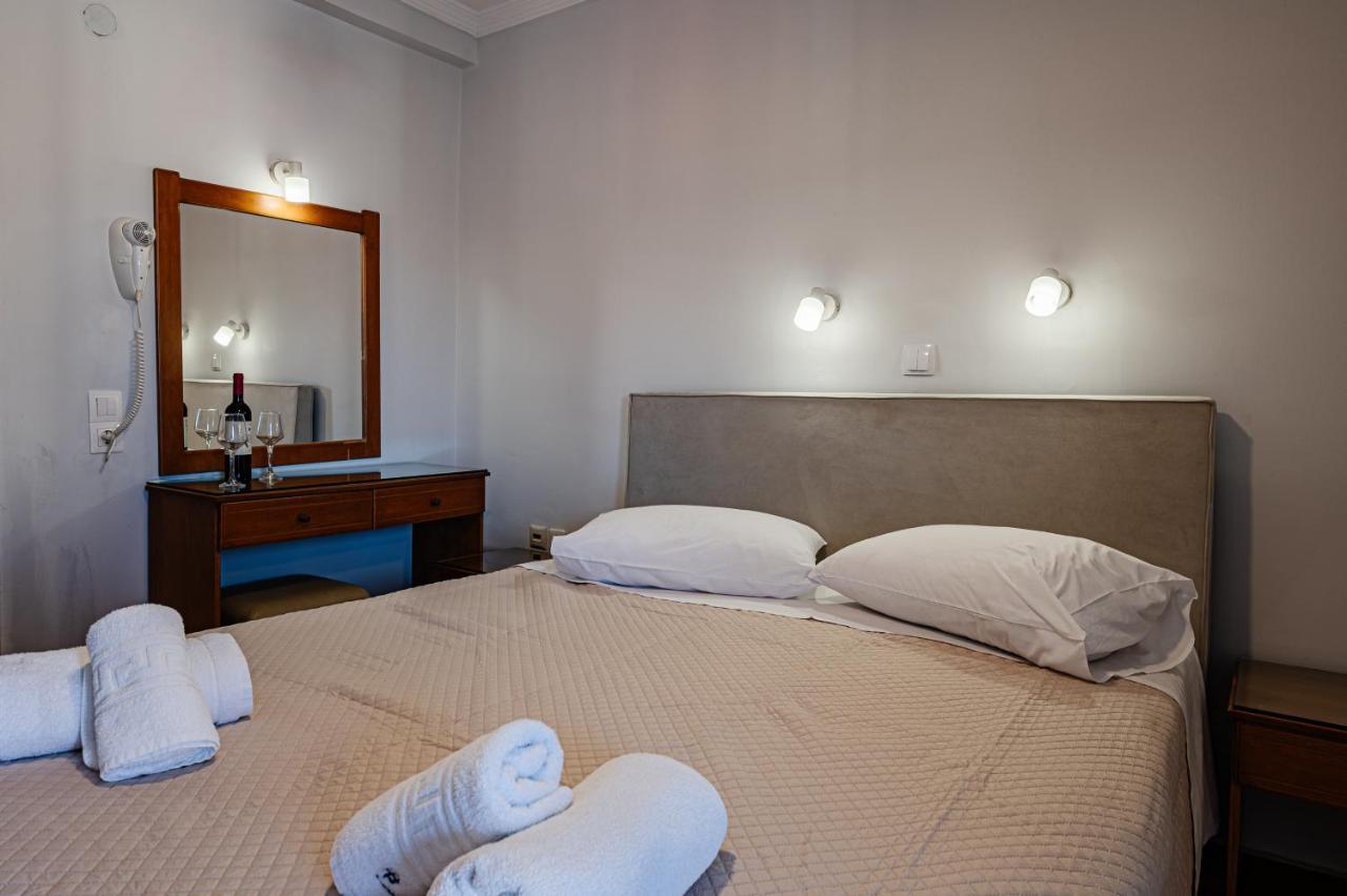 Bluewaves Aparthotel ลากานาส ภายนอก รูปภาพ